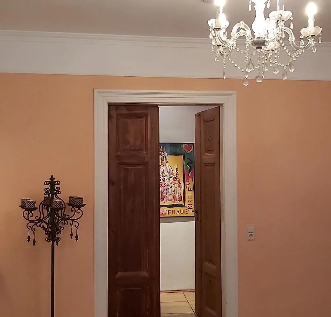 Apartamento City-Ferienwohnungen-Dresden - Zentral Gelegen Im Haus Louisenstrasse 11 - Dresden-Neustadt