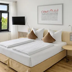 Hotell Noel Am Hauptbahnhof, Dresden