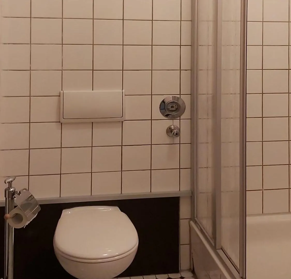 Apartment City-Ferienwohnungen-Dresden&Cottage im Garten - zentral in der Neustadt Louisenstrasse Deutschland