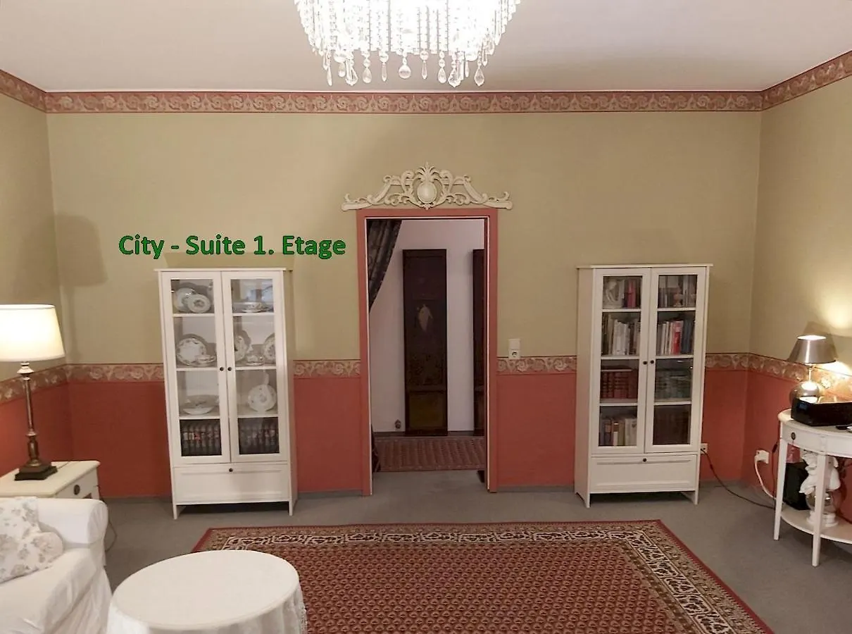 City-Ferienwohnungen-Dresden - Zentral Gelegen Im Haus Louisenstrasse 11 - Dresden-Neustadt Apartment