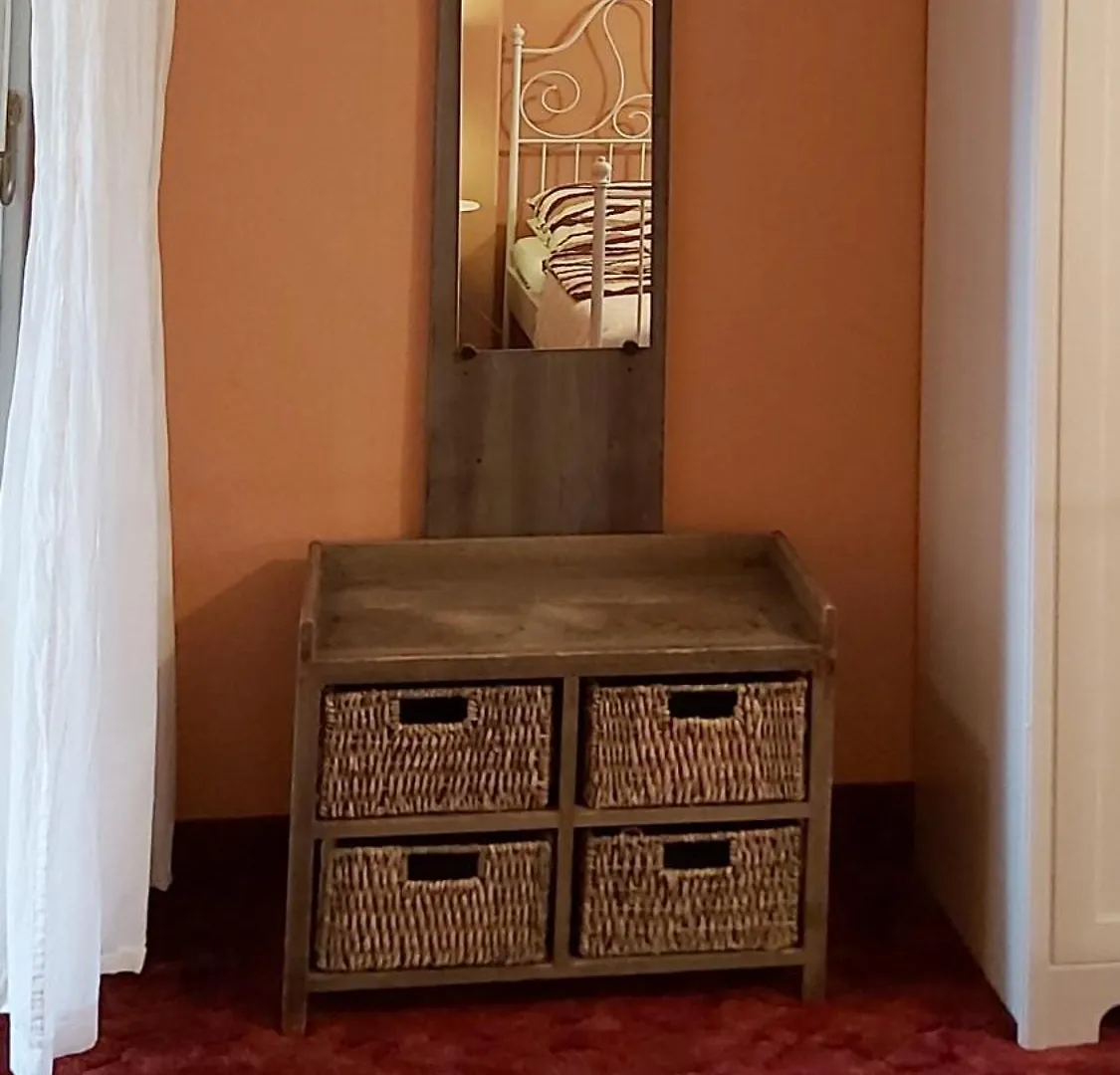 City-Ferienwohnungen-Dresden - Zentral Gelegen Im Haus Louisenstrasse 11 - Dresden-Neustadt
